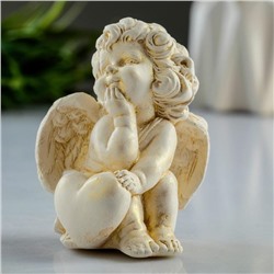 Фигура "Ангел с сердцем" позолота, 8см